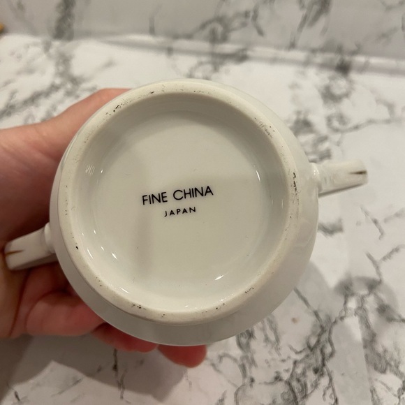 Sugar & Creamer Fine China - Made in Japan, Christmas, Porcelain - Picture 11 of 16